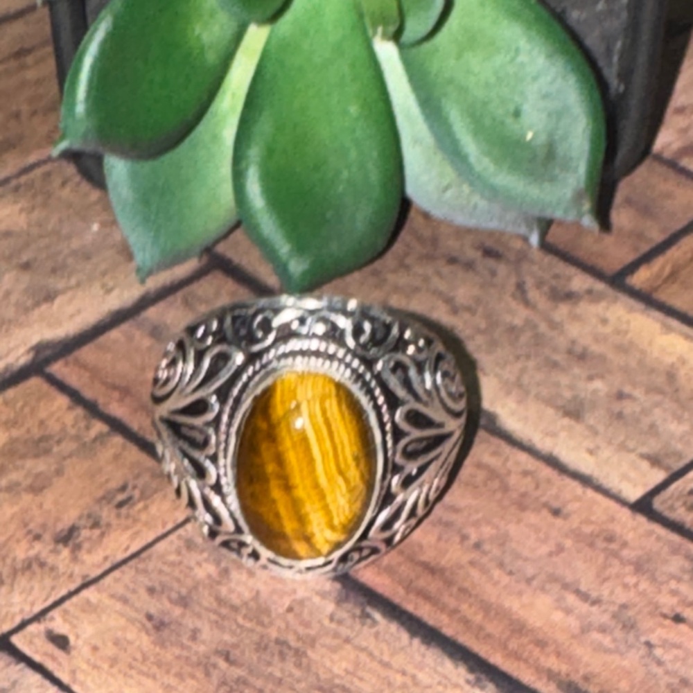 Silver Tiger Eye Ring - image 2